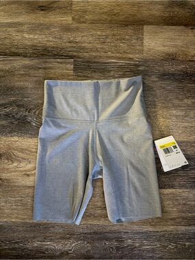 Nike One 7” High Waisted Bike Shorts